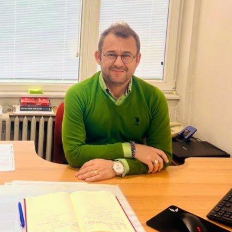 Uzm. Dr. Mehmet Ali Malkoç